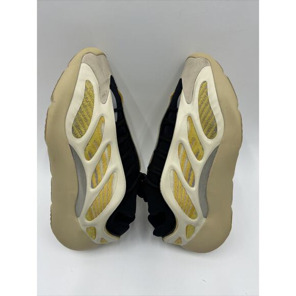 Adidas Yeezy 700 V3 Safflower Men’s Size 12 Athletic Shoes main image 12